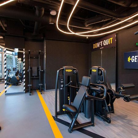 קואזון סיטי Ibis Styles Manila Araneta City מראה חיצוני תמונה