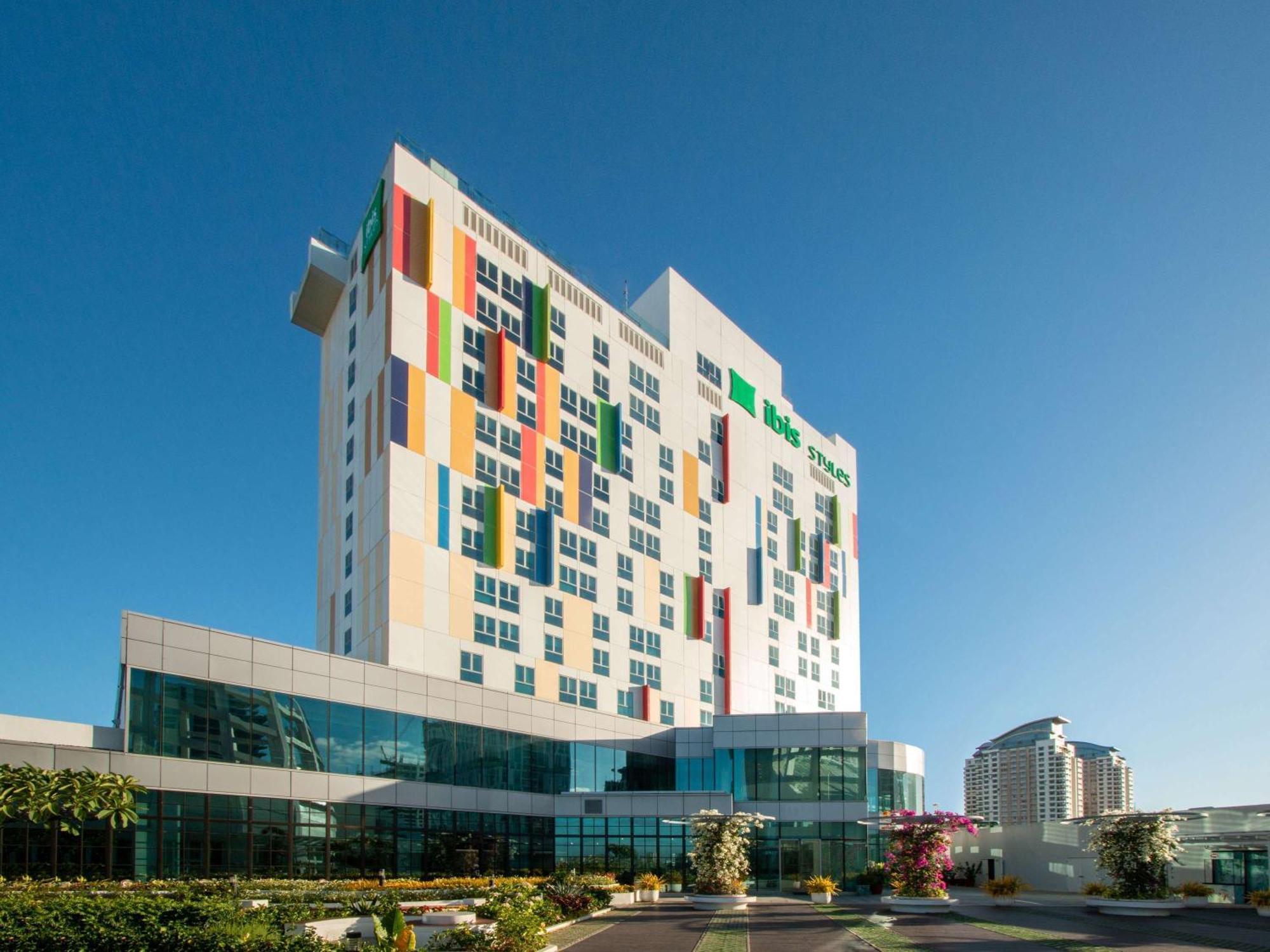 קואזון סיטי Ibis Styles Manila Araneta City מראה חיצוני תמונה